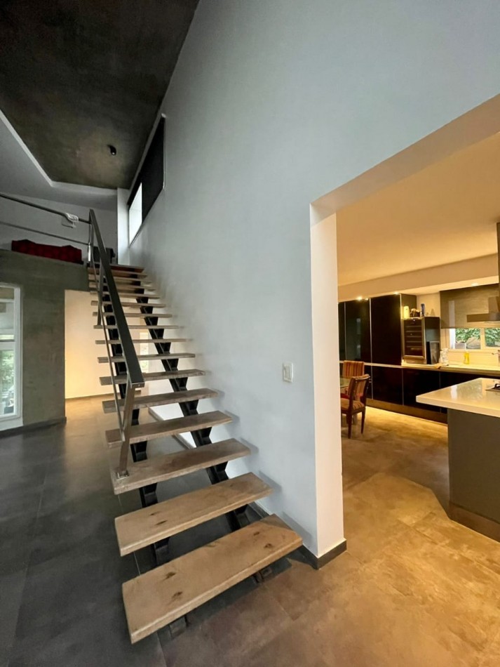 CASA EN VENTA COUNTRY LAS YUNGAS- YERBA BUENA 