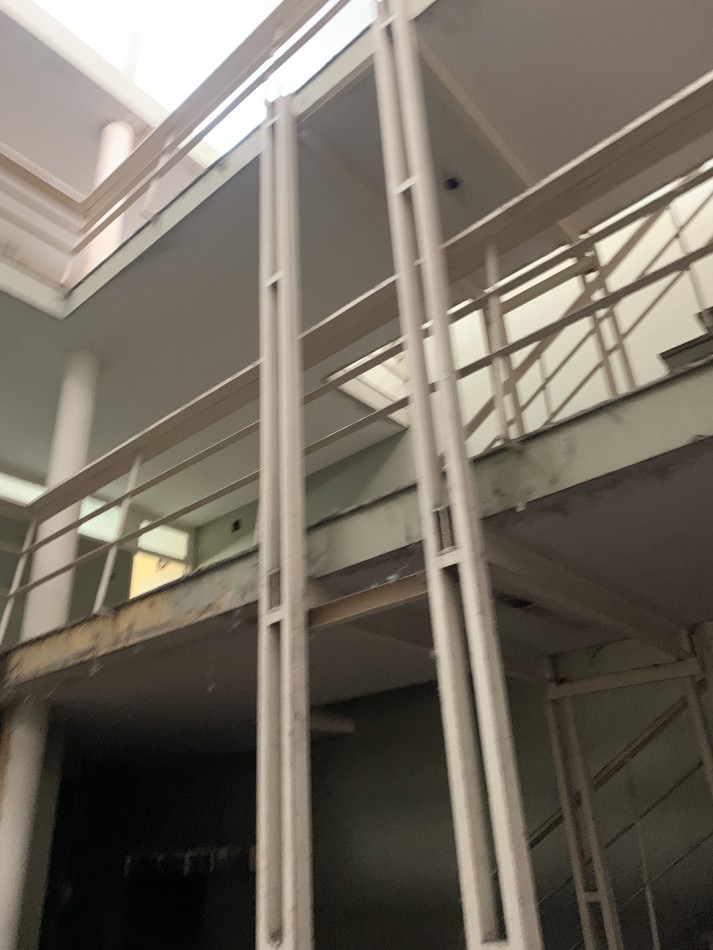 IMPORTANTE PROPIEDAD EN VENTA/ALQUILER FRENTE A TRIBUNALES, LAMADRID 400