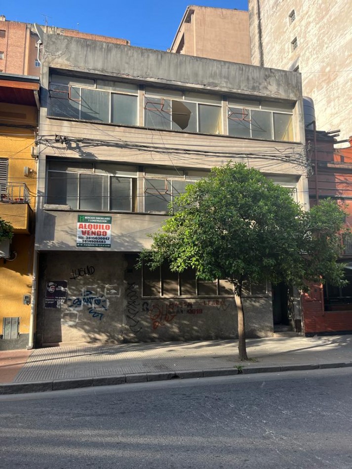 IMPORTANTE PROPIEDAD EN VENTA/ALQUILER FRENTE A TRIBUNALES, LAMADRID 400