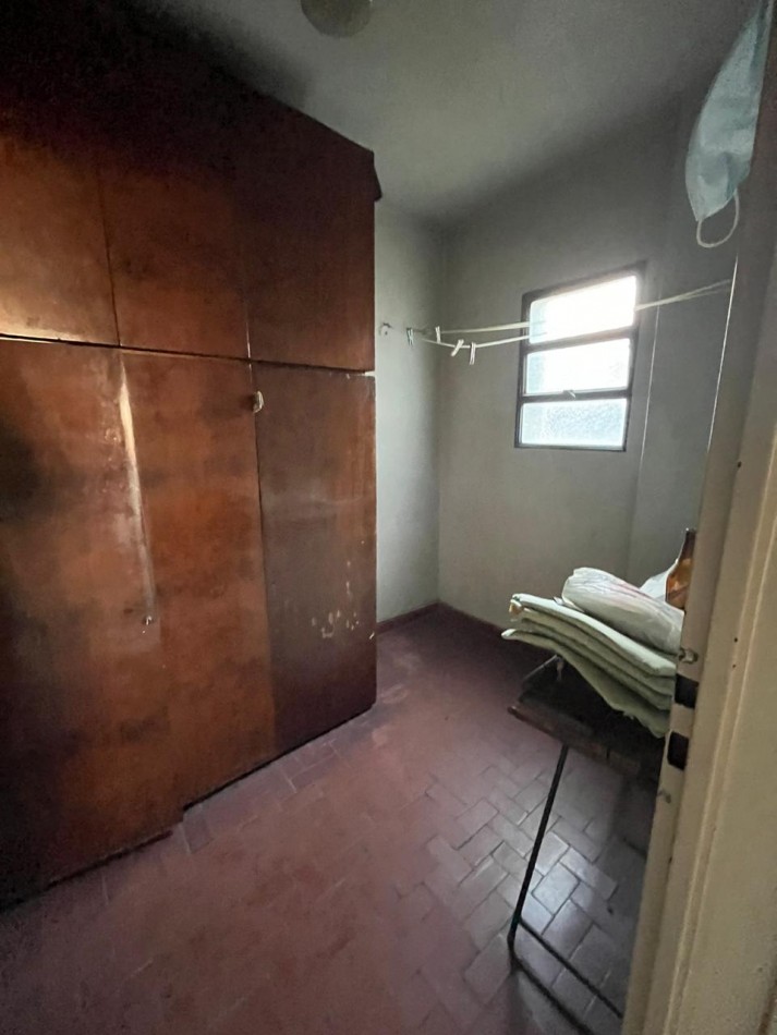 DEPARTAMENTO EN VENTA MUÑECAS 650, 3 DORMITORIOS CON COCHERA