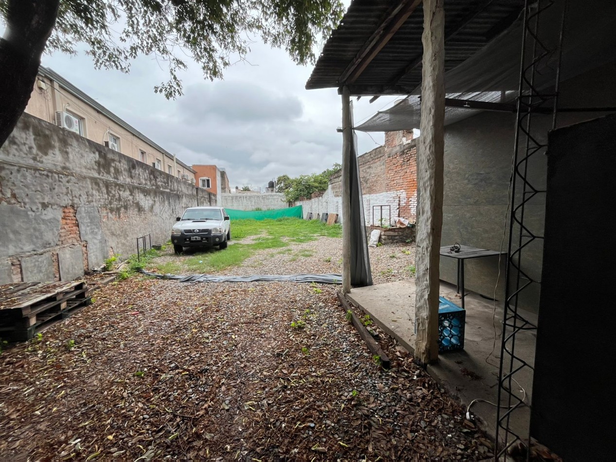 VENTA O ALQUILER CASA A REFACCIONAR MENDOZA 2047