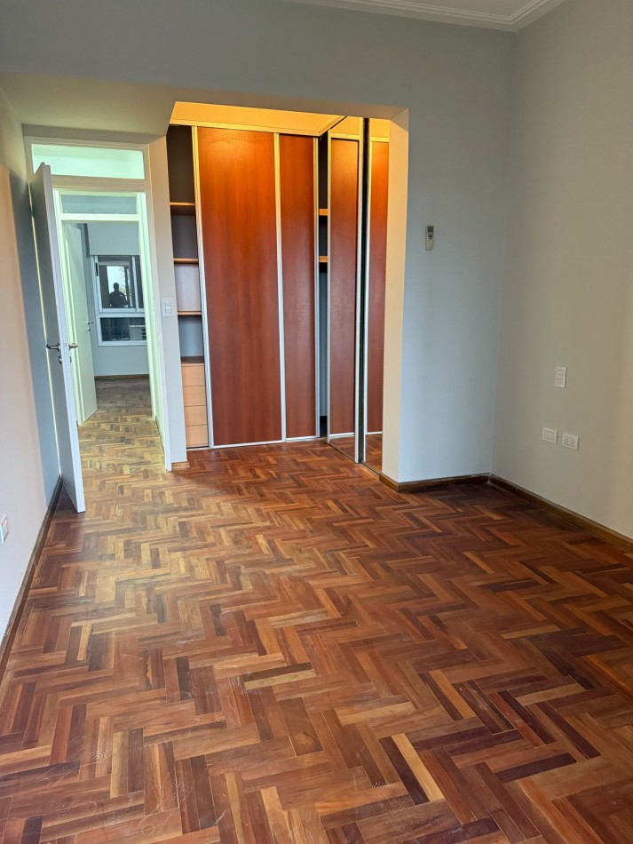 DEPARTAMENTO DE PRIMERA EN VENTA, 3 DORMITORIOS, APTO PARA CRED!!