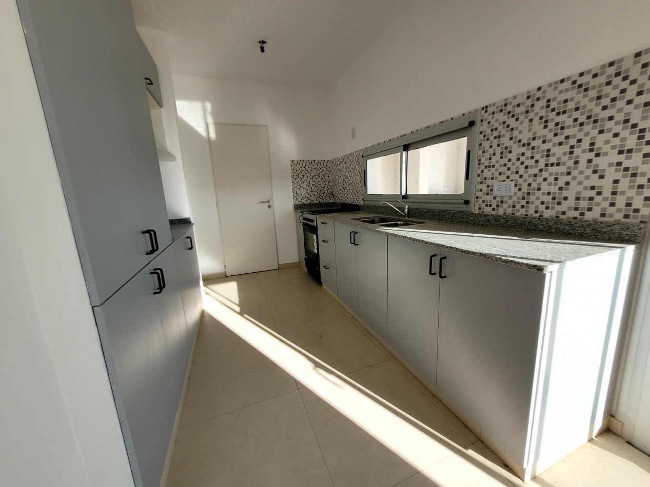 CASA A ESTRENAR EN VENTA EN ALTOS DE CEVIL 2, SAN JOSE- TAFIE VIEJO