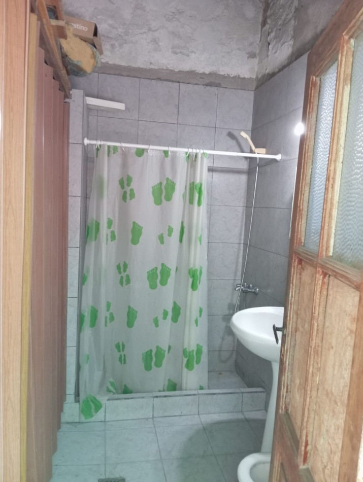 EN VENTA CASA  ESPAÑA 1100