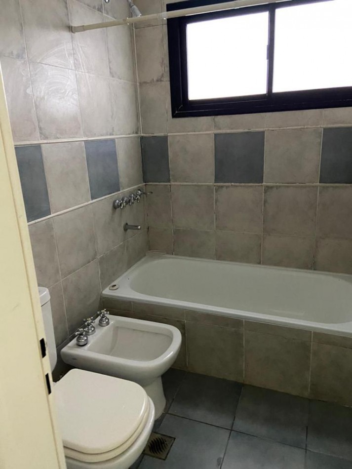 VENTA DEPARTAMENTO EN LA UBICACION MAS BUSCADA, BUENA VISTA!!