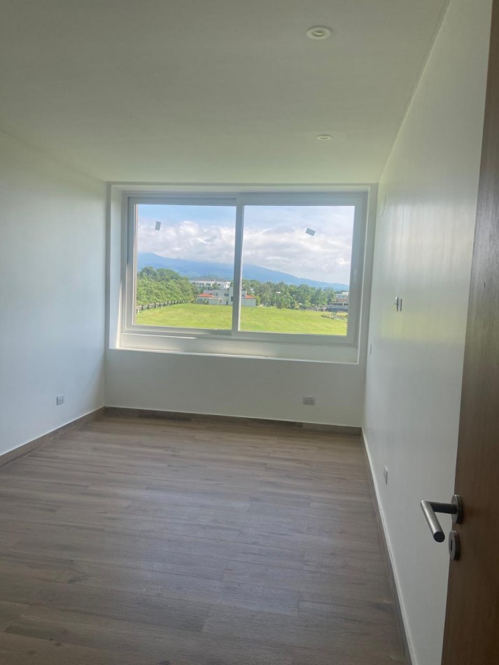EXCLUSIVA CASA PREMIUM EN VENTA COUNTRY SAN PABLO