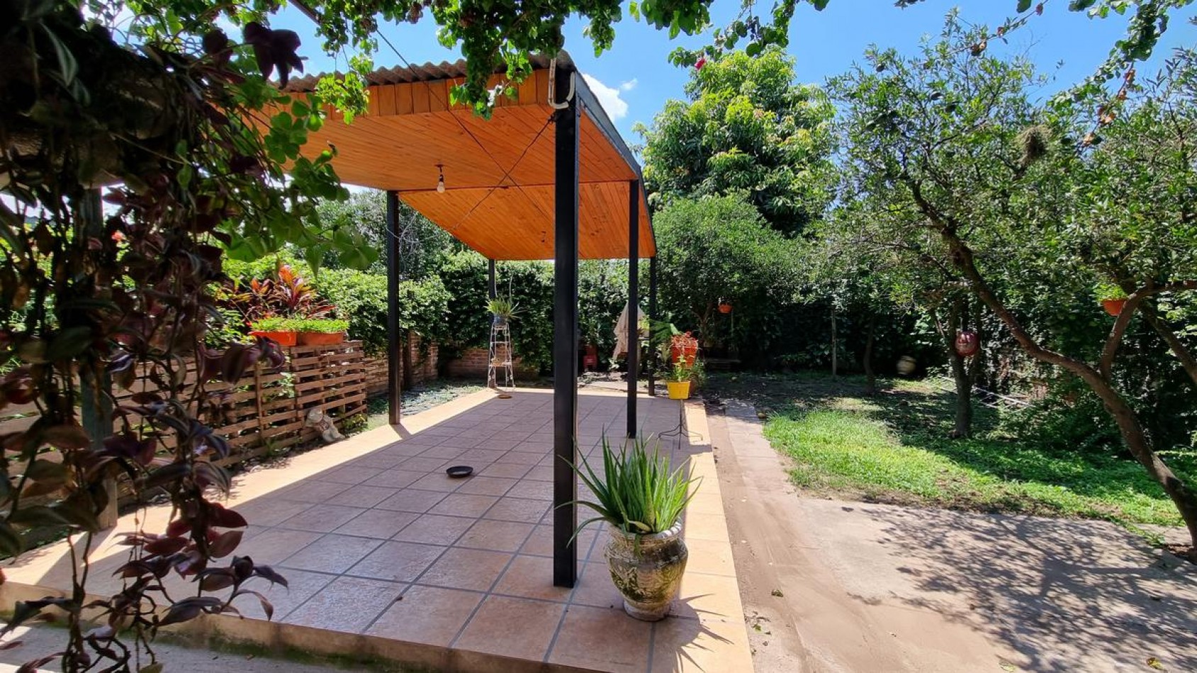 OPORTUNIDAD CASA EN VENTA BARRIO SAN MARTIN