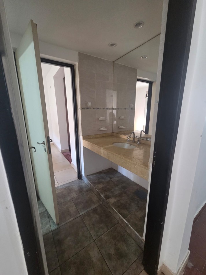 OPORTUNIDAD CASA VENTA ZONA BARRIO BERNEL YERBA BUENA