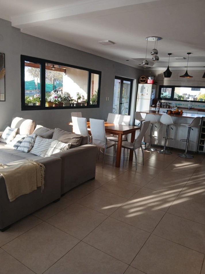 VENTA CASA EN LA RESERVA