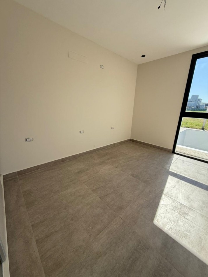 VENTA CASA PREMUIM VIENTO SUR