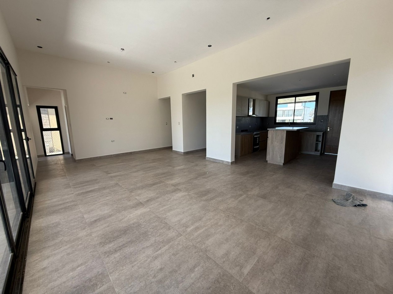 VENTA CASA PREMUIM VIENTO SUR