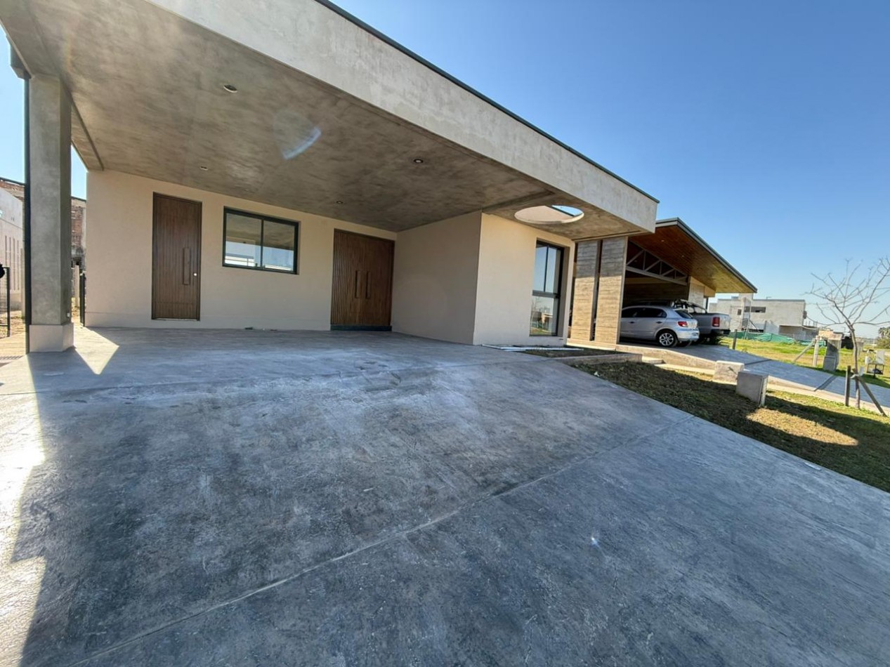 VENTA CASA PREMUIM VIENTO SUR