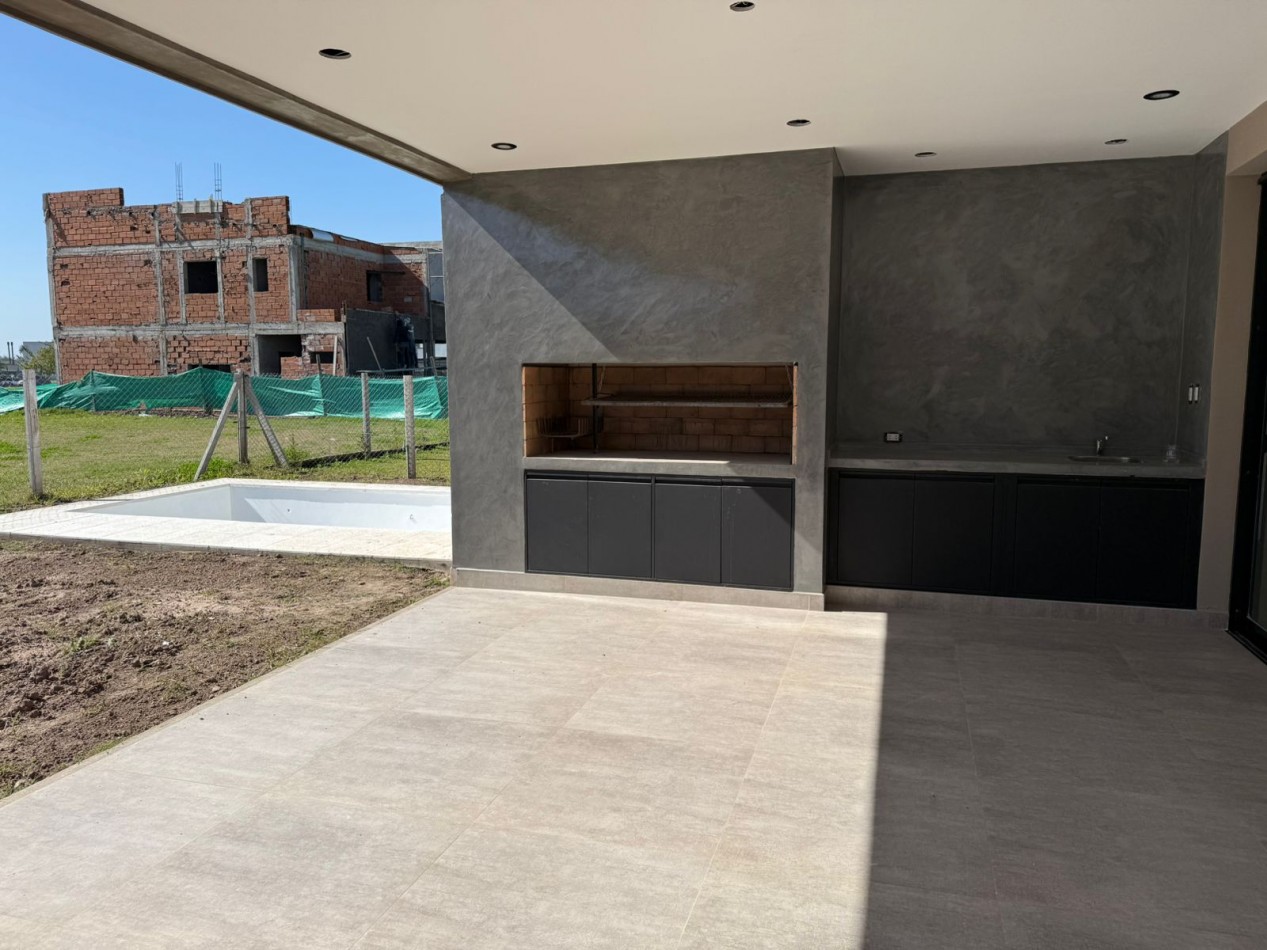 VENTA CASA PREMUIM VIENTO SUR