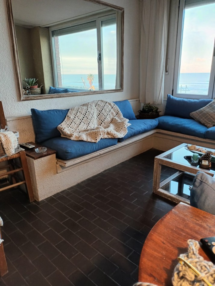 VENTA PINARMAR TRIPLEX FRENTE AL MAR