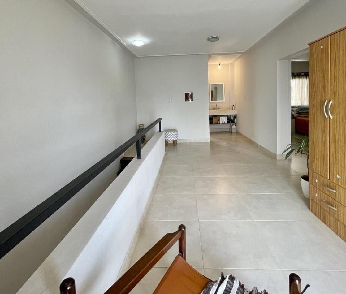 VENTA DUPLEX EN COMPLEJO CERRADO YERBA BUENA