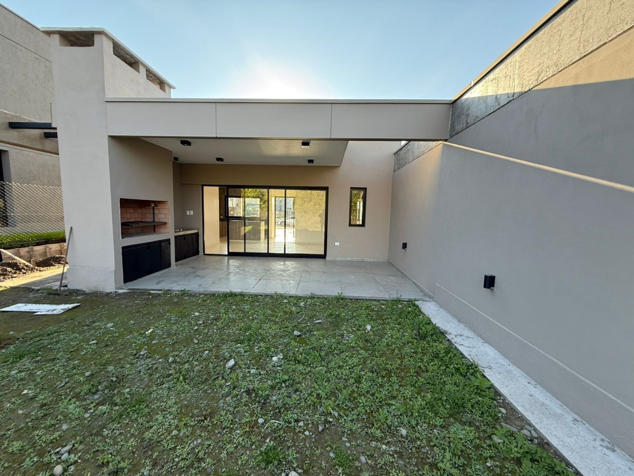 CASA EN VENTA EN ALTO VERDE 3