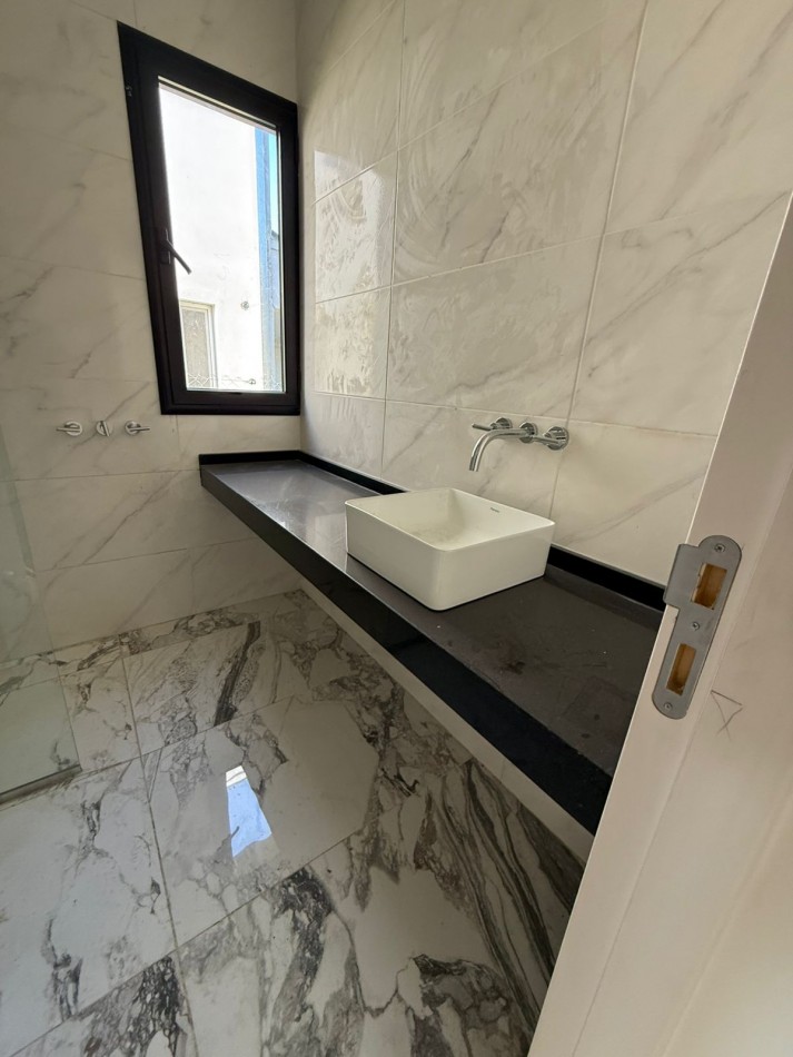 CASA EN VENTA EN ALTO VERDE 3