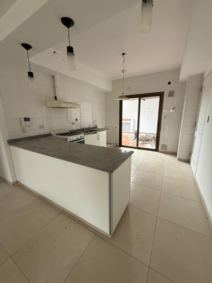 OPORTUNIDAD DEPARTAMENTO EN VENTA TAFI VIEJO UBICACION PRIVILEGIADA 