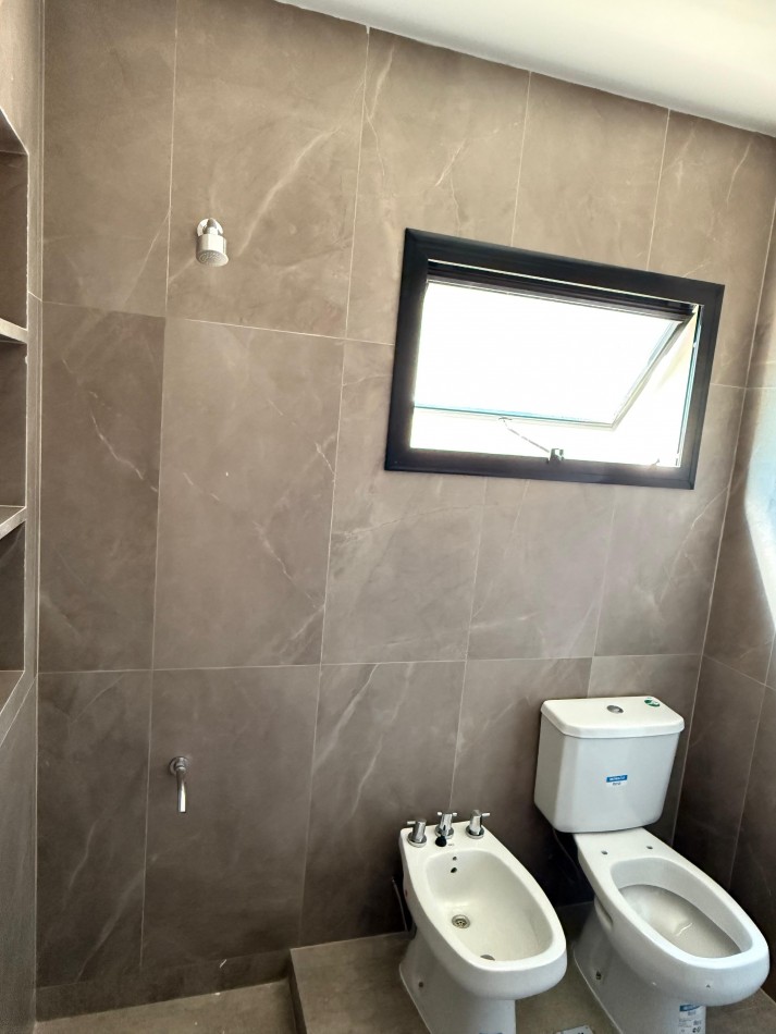 VENTA CASA PREMUIM VIENTO SUR