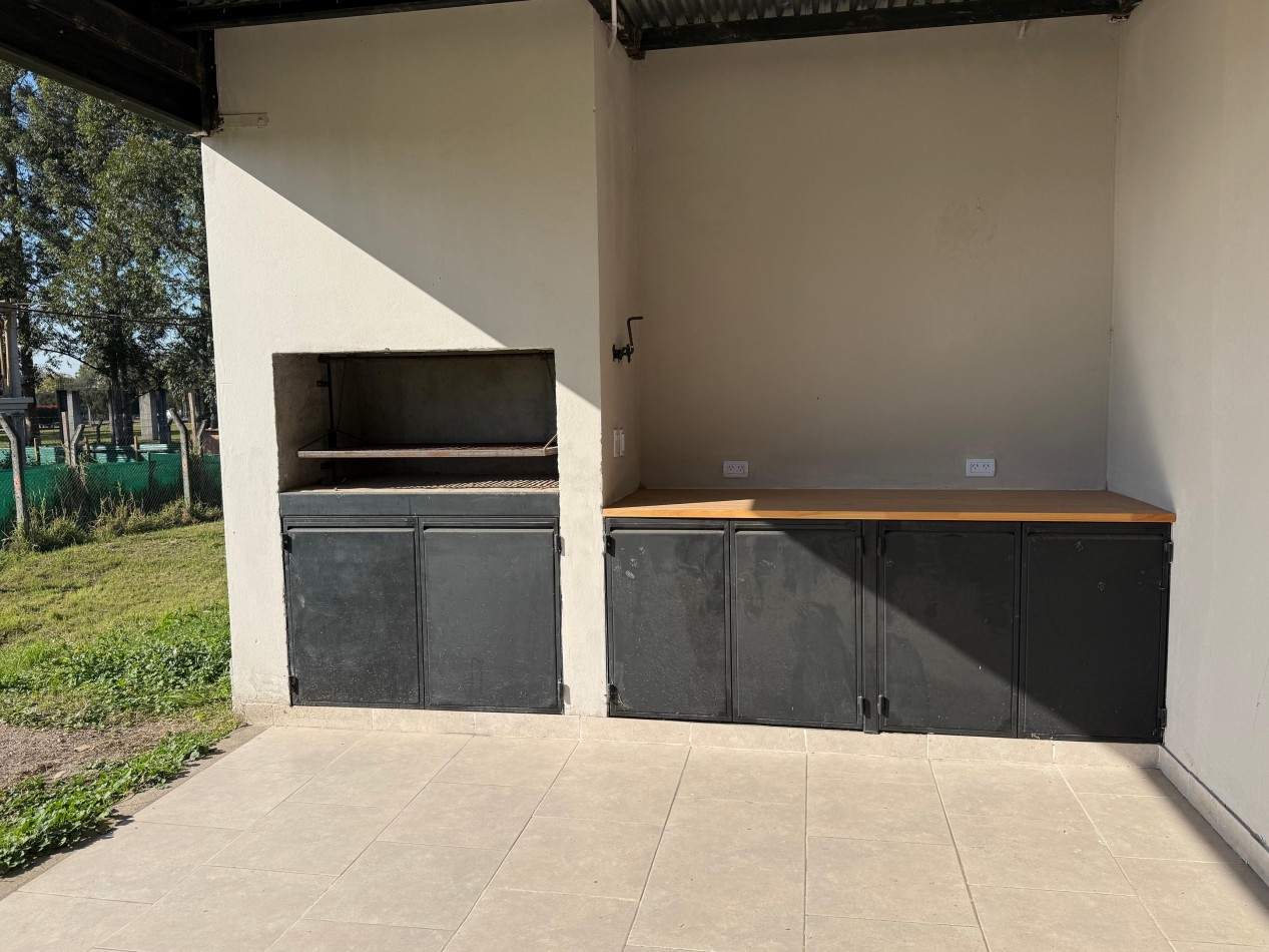 VENTA/ ALQUILER CASA BARRIO PRIVADO Av. Constitucion, Tafi Viejo