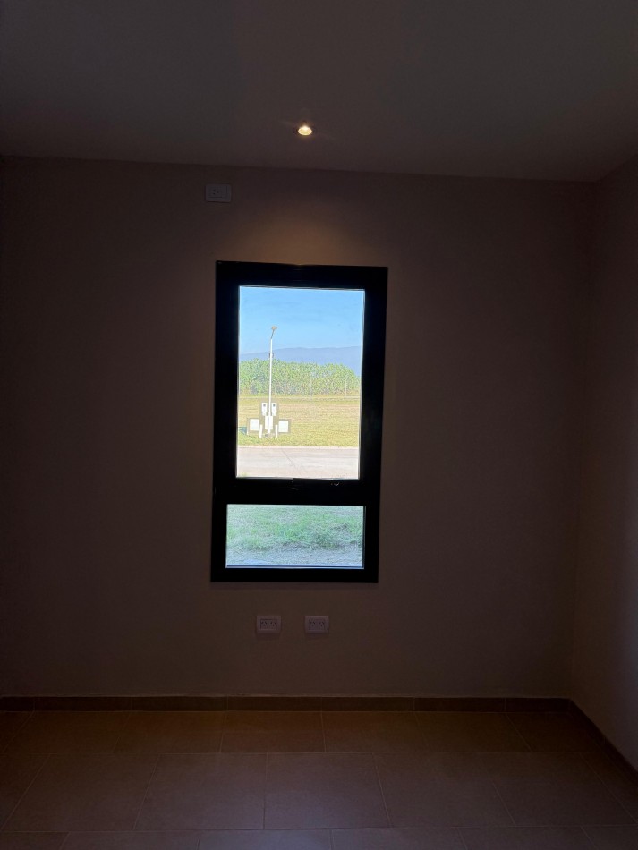 VENTA/ ALQUILER CASA BARRIO PRIVADO Av. Constitucion, Tafi Viejo