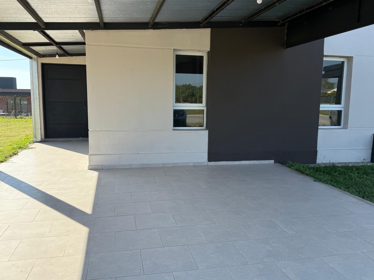 VENTA CASA COUNTRY SOBRE CONSTITUCION, TAFI VIEJO