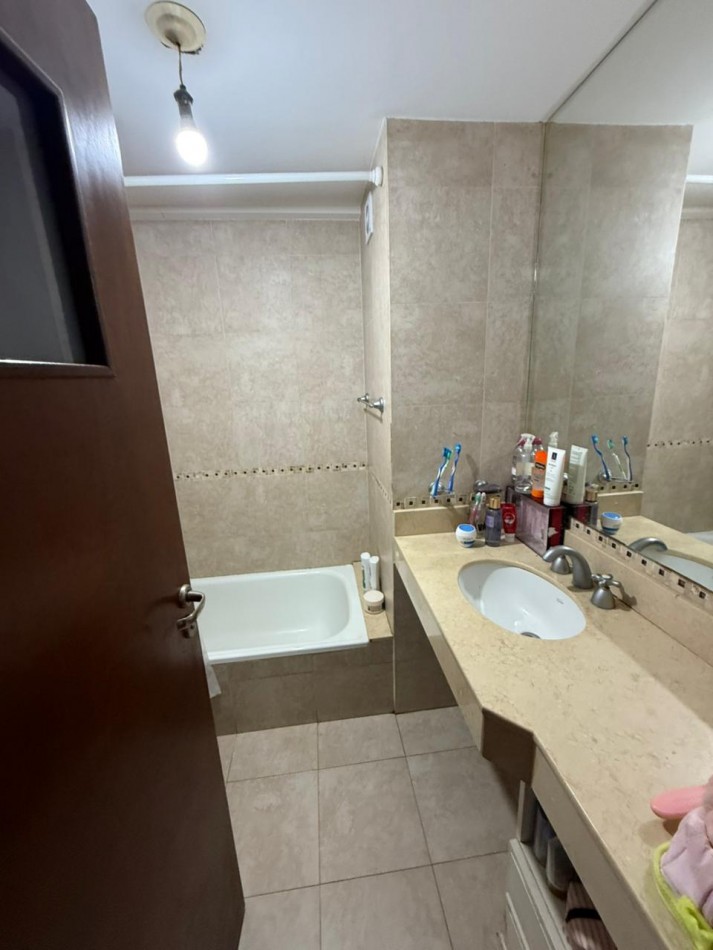 VENTA DEPARTAMENTO UBICACION DE PRIMERA, 25 DE MAYO 500
