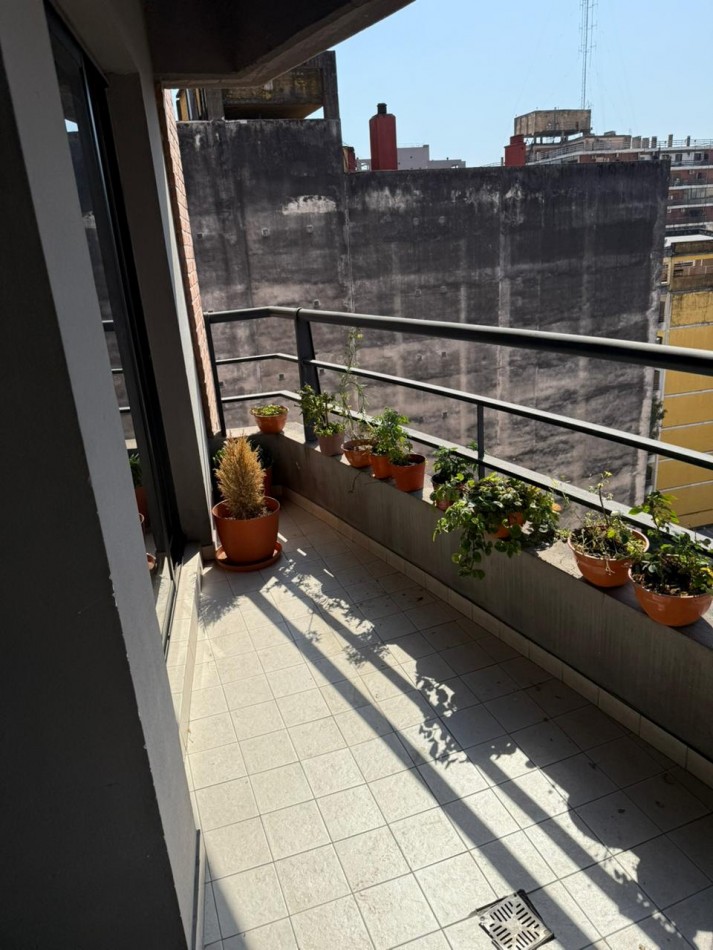 VENTA DEPARTAMENTO UBICACION DE PRIMERA, 25 DE MAYO 500