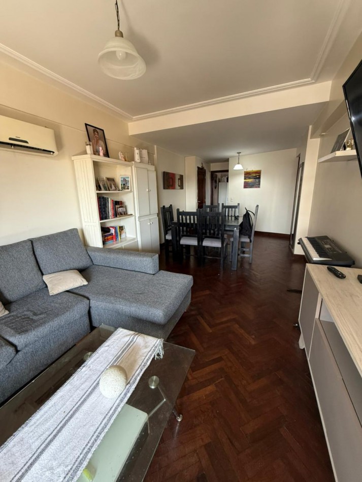 VENTA DEPARTAMENTO UBICACION DE PRIMERA, 25 DE MAYO 500