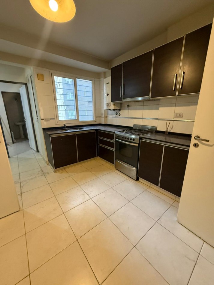 ALQUILER DEPARTAMENTO ZONA NORTE CON COCHERA,PARA APROVECHAR!!