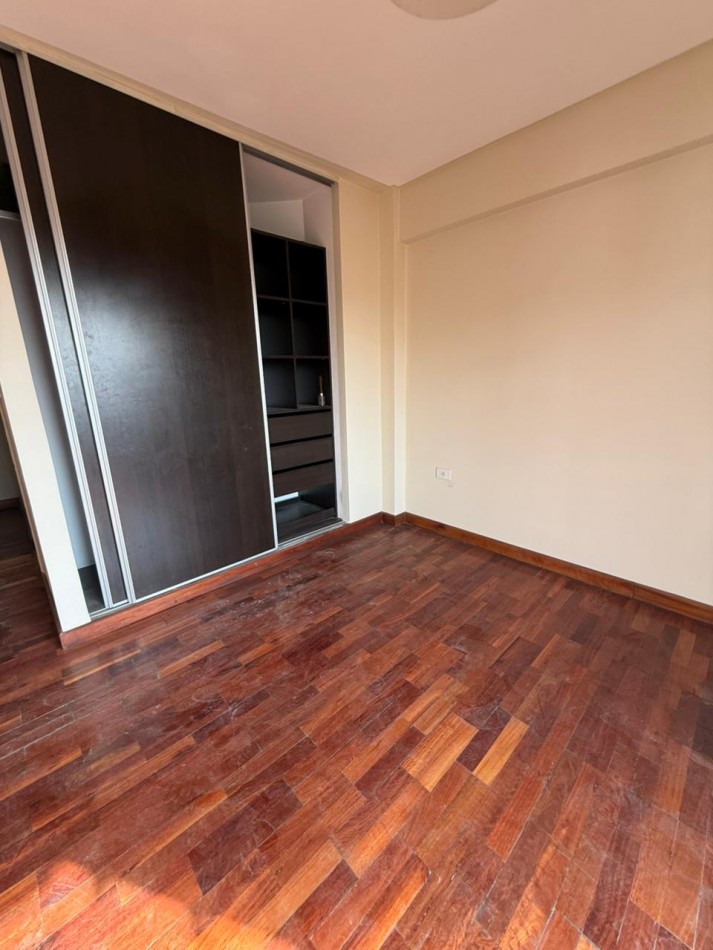 ALQUILER DEPARTAMENTO ZONA NORTE CON COCHERA,PARA APROVECHAR!!