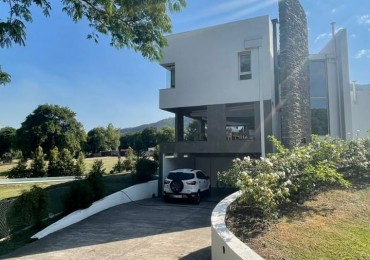CASA EN VENTA COUNTRY LAS YUNGAS- YERBA BUENA 