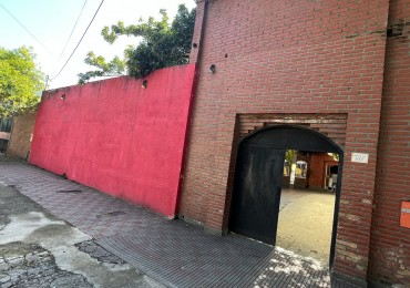 VENTA IMPORTANTE PROPIEDAD DE 28X40 EN  MARCOS PAZ 2000