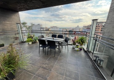 DEPARTAMENTO PENTHOUSE DE 3 DORMITORIOS  EN VENTA BARRIO NORTE