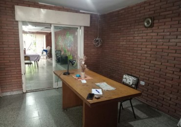 EN VENTA CASA  ESPAÑA 1100