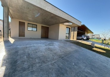 VENTA CASA PREMUIM VIENTO SUR