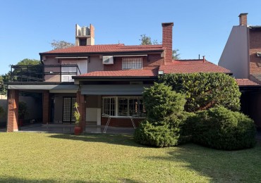 VENTA CASA DE PRIMER NIVEL EN INMEJORABLE ZONA YERBA BUENA