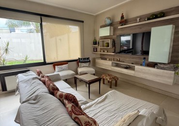 VENTA CASA YERBA BUENA, ALFONSINA STORNI AL 1300