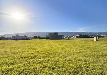 TERRENO EN VENTA COUNTRY VIENTO SUR  YERBA BUENA 